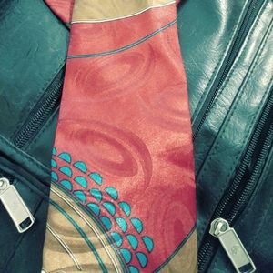 HIGH SOCIETY VINTAGE FABRIC TIE.